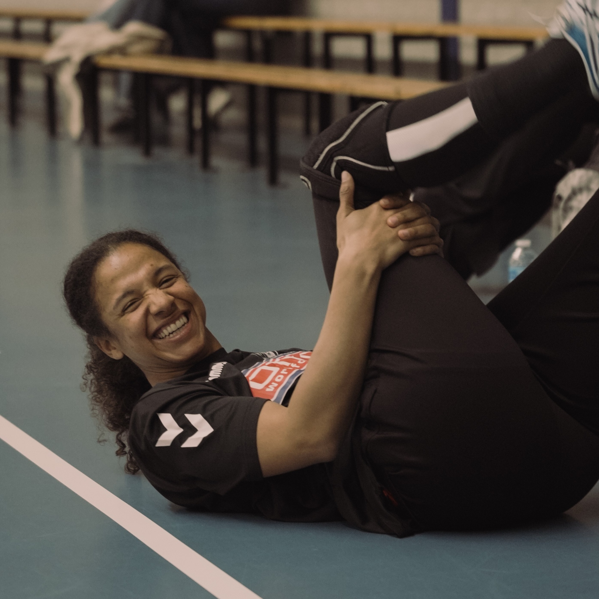 Delaila Amega, oud-international en clubmate van de Handbalclub